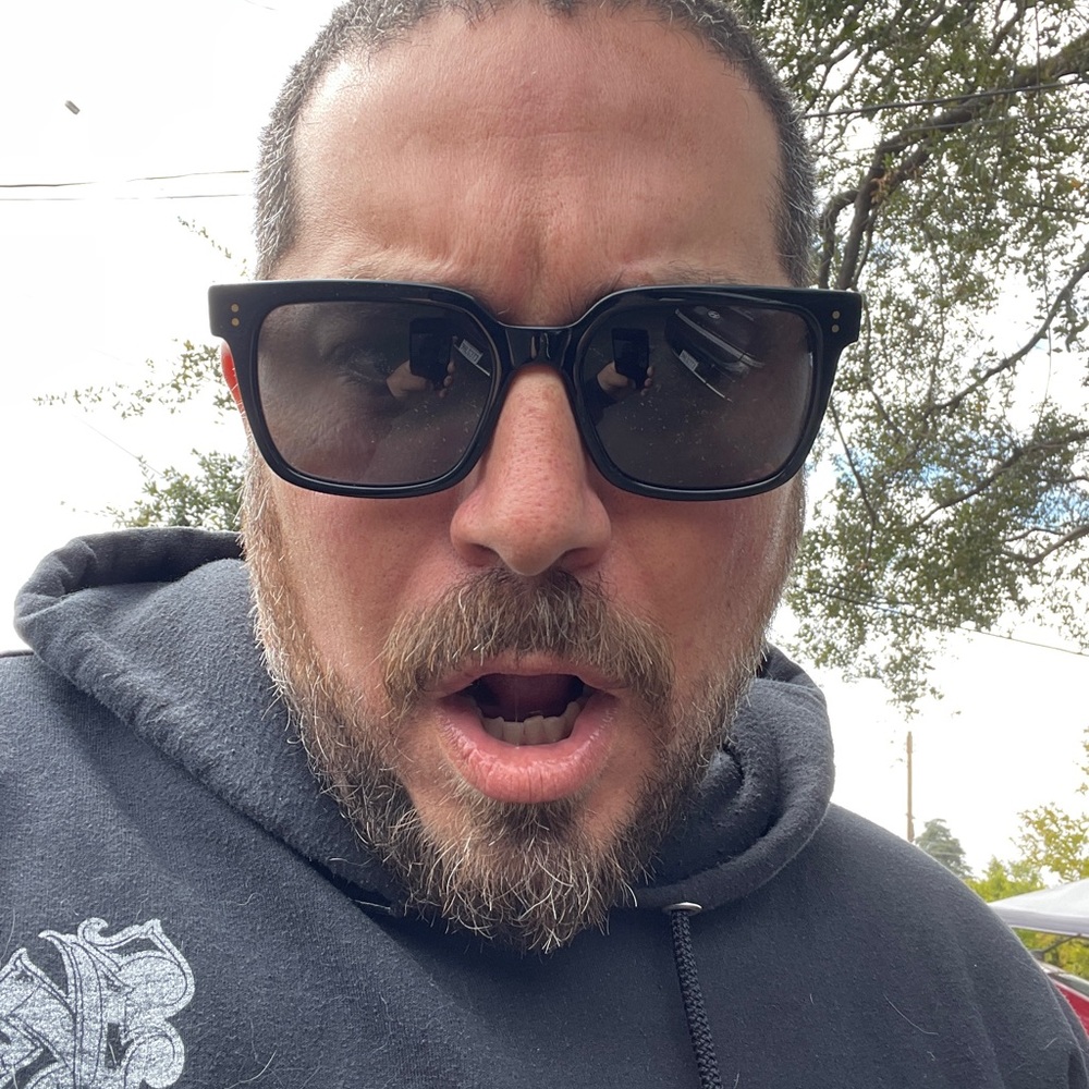 Meet your Posher, Joshua